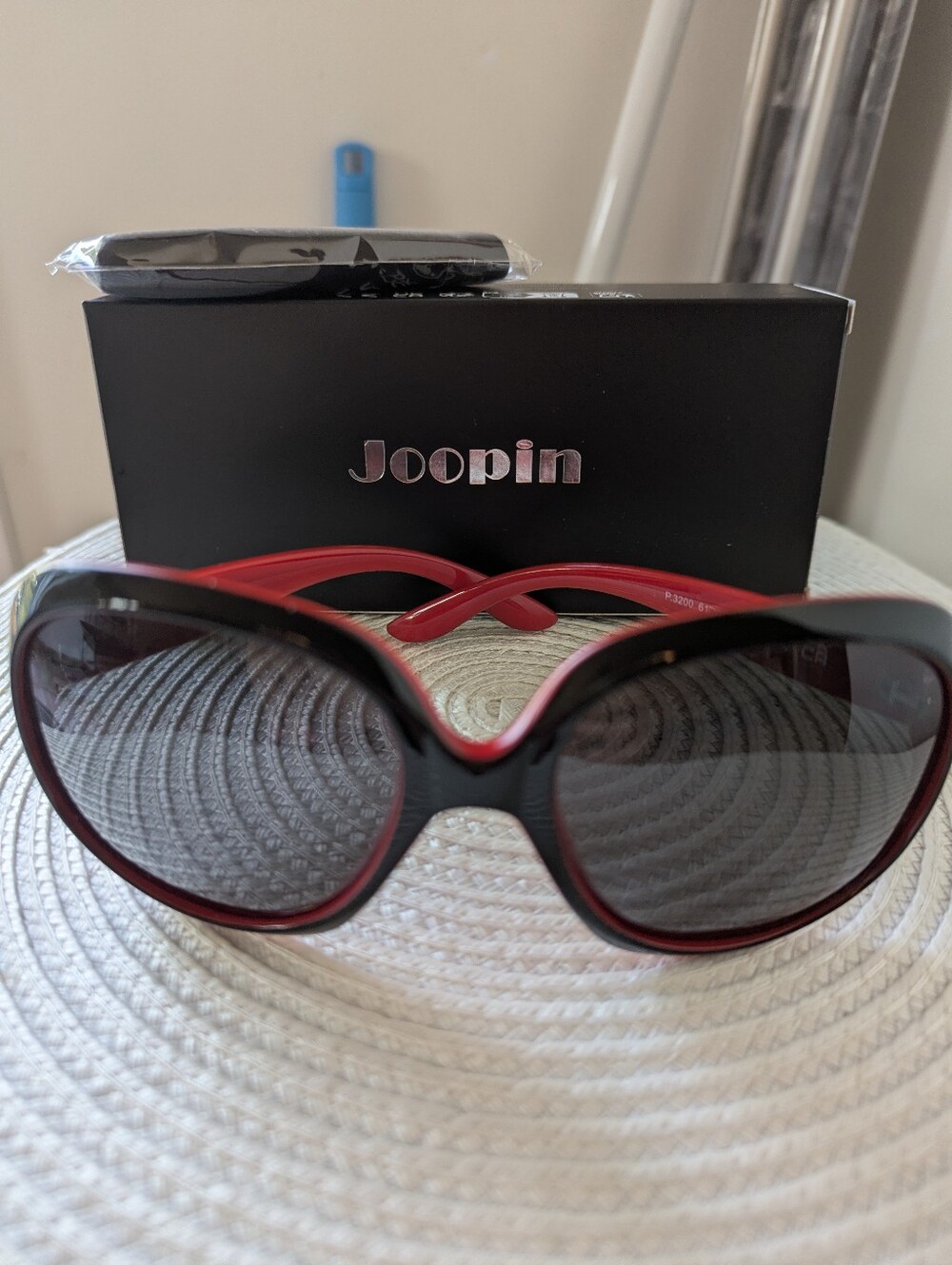 Women's Polarized Red and Black Oversized Sunglasses Joopin